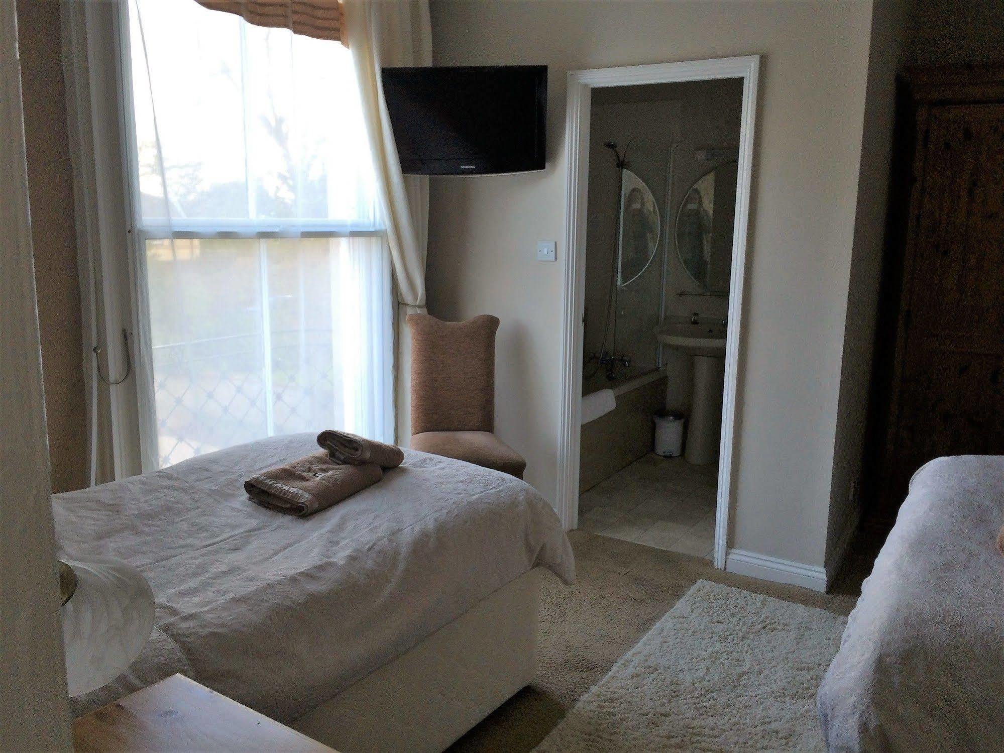Hilbury Court Hotel Троубридж Экстерьер фото