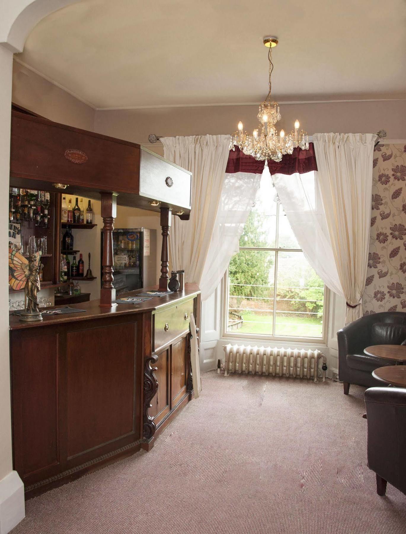 Hilbury Court Hotel Троубридж Экстерьер фото